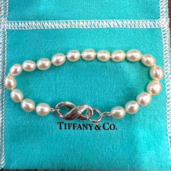 Tiffany & Co. Jewelry - Tiffany & Co Pearl Bracelet